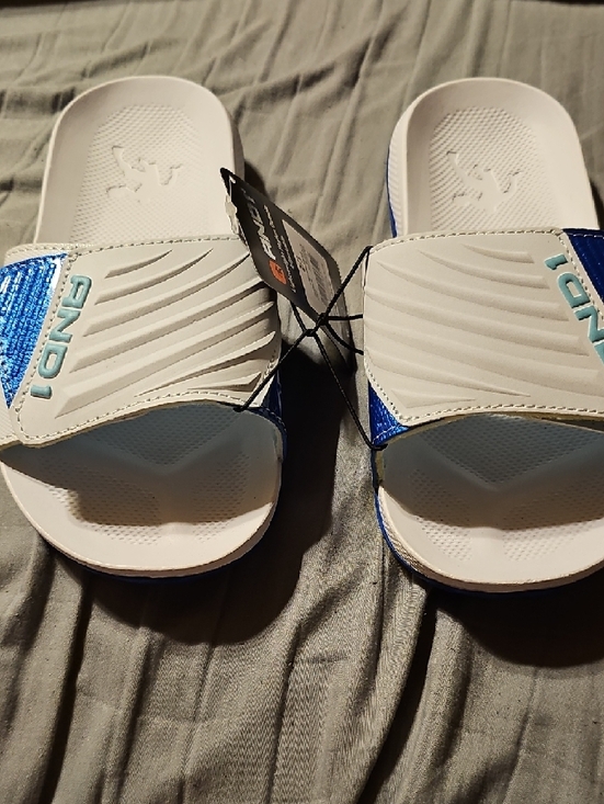 And1 White and Blue Kids' Slide Sandals - Picture 2 of 4